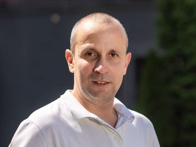 Євген Оніпко